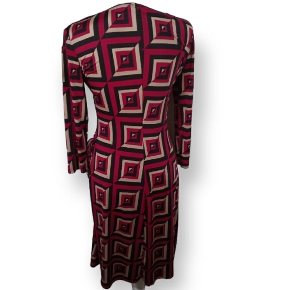 9 & CO. FAUX WRAP GEOMETRIC RASPBERRY DRESS SZ.6 EUC - Picture 4 of 5